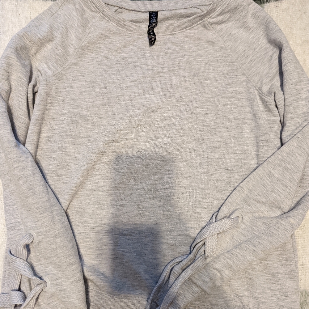 Reflex sweater